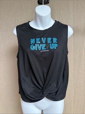 Burn Boot Camp 'Never Give Up' Black Twist-Front Crop Tank